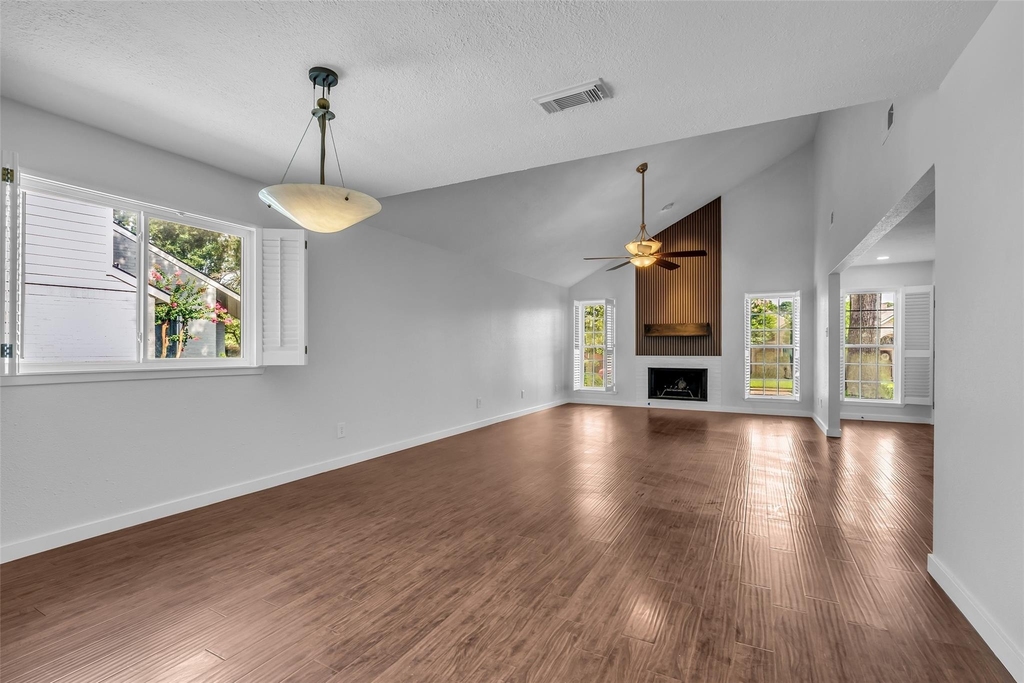 6835 Queensclub Drive - Photo 17
