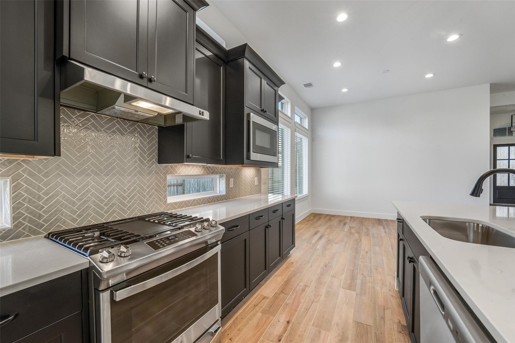 1703 Rosings Way - Photo 15
