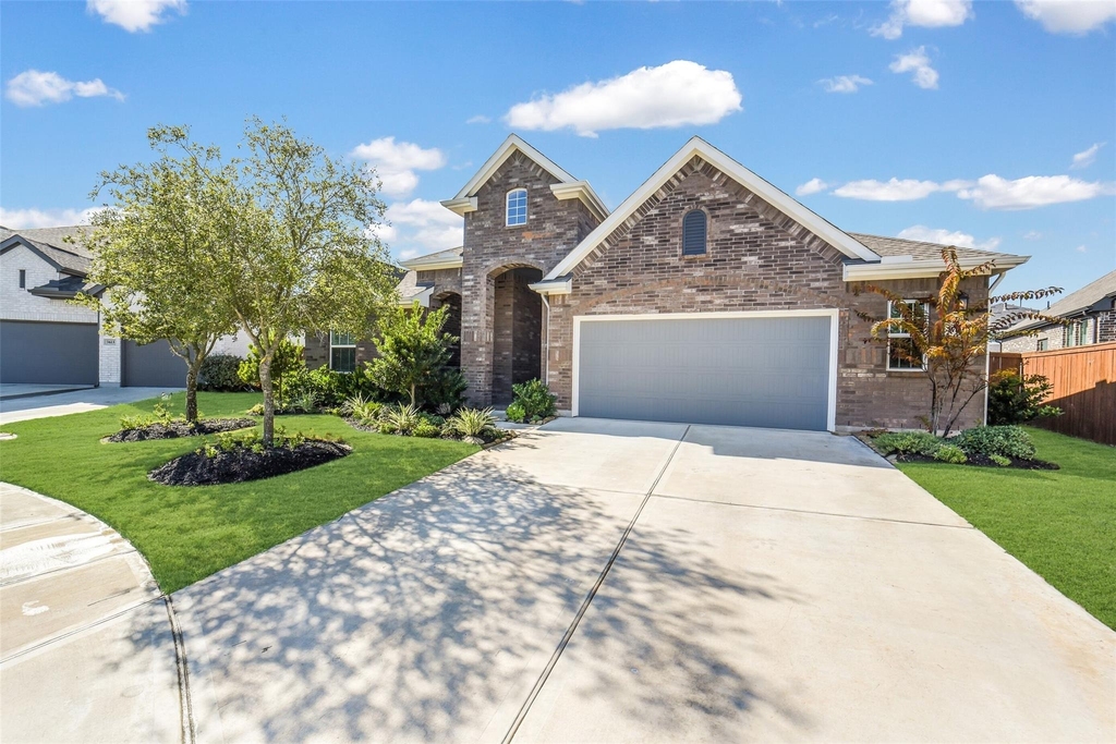 1703 Rosings Way - Photo 0