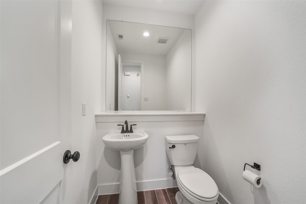 1703 Rosings Way - Photo 23