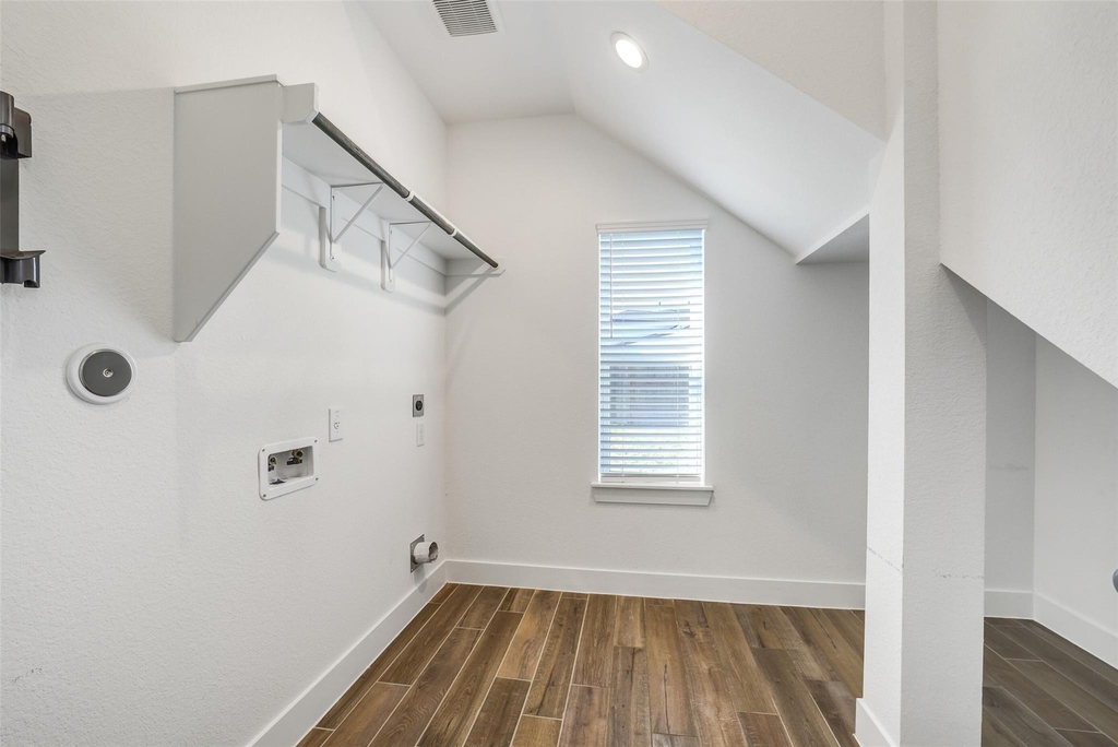 1703 Rosings Way - Photo 24