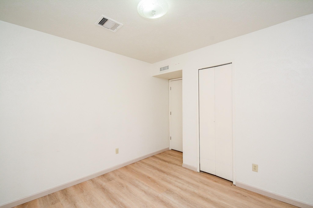522 Jeff Davis Drive - Photo 13