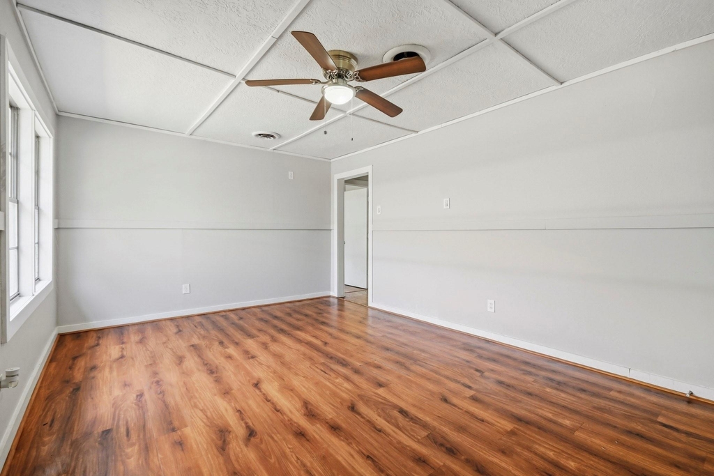 8186 Record Street - Photo 9