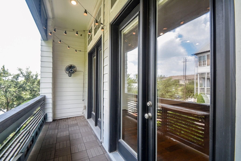 2960 Rusk Street - Photo 4