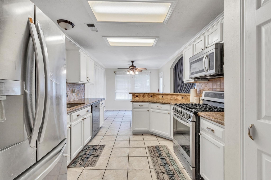 17803 Inland Oaks Drive - Photo 12