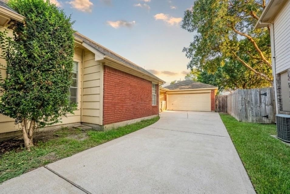 4230 Torrey Creek Lane - Photo 3