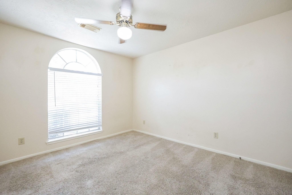 4230 Torrey Creek Lane - Photo 26
