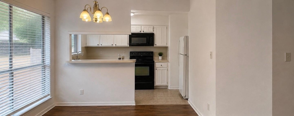 4610 Rivertree Lane - Photo 6