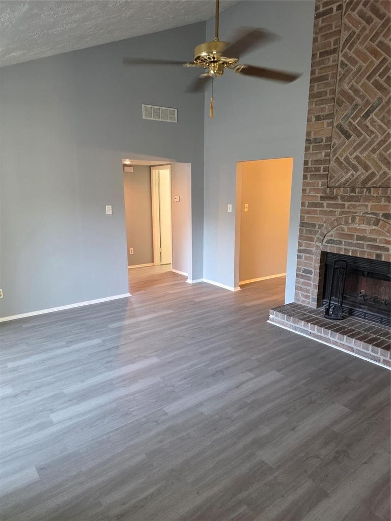 19302 Woodglen Drive - Photo 22