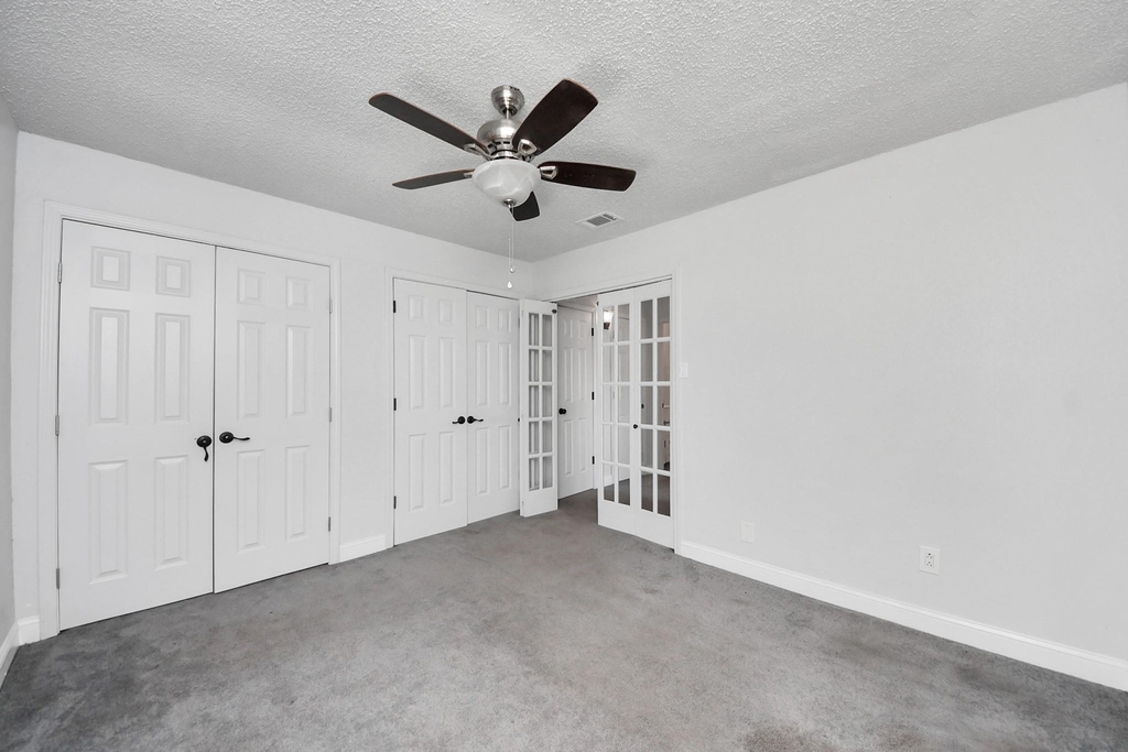 11917 Bob White Drive - Photo 18