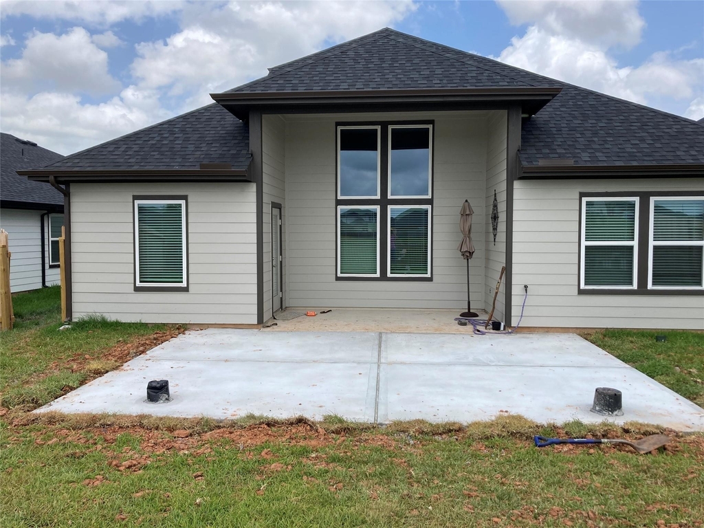 3922 Langridge Drive - Photo 8