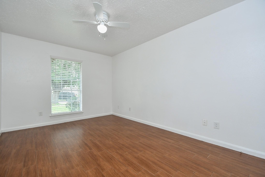 7714 Eichler Drive - Photo 21