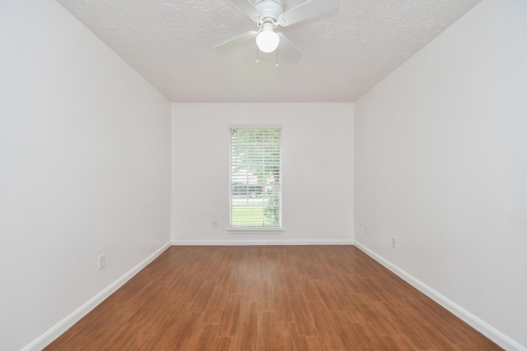 7714 Eichler Drive - Photo 22