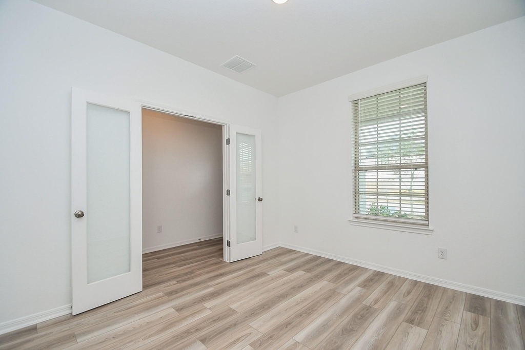 6738 Arabella Lakes Drive - Photo 4