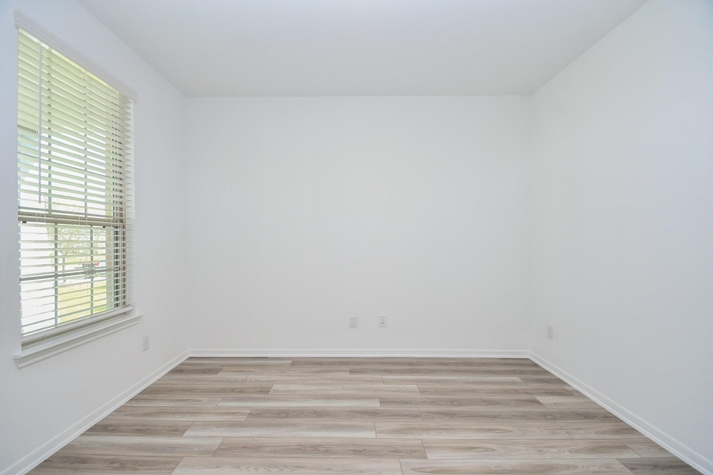 6738 Arabella Lakes Drive - Photo 3