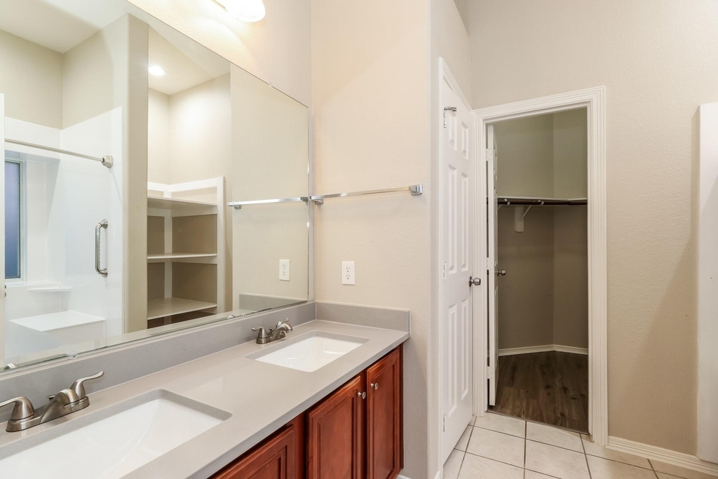 2307 Jefferson Crossing Drive - Photo 9
