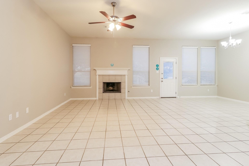 2307 Jefferson Crossing Drive - Photo 1