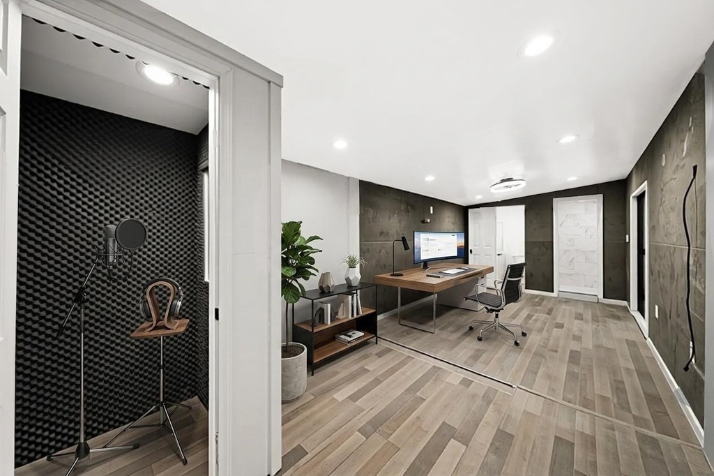 2027 Cullen Boulevard - Photo 48