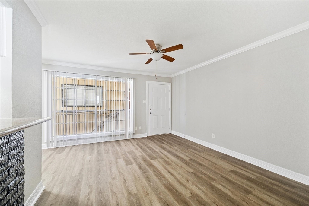 201 Emerson Street - Photo 1