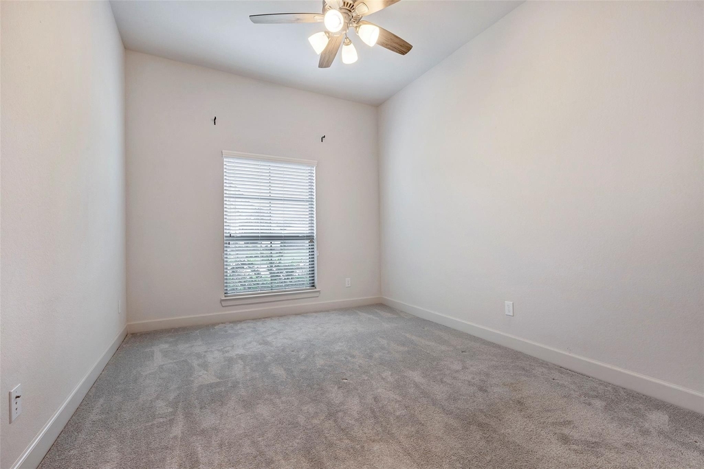 30527 Watershed Way - Photo 31