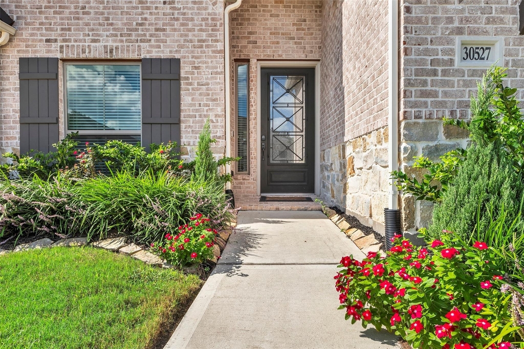 30527 Watershed Way - Photo 4