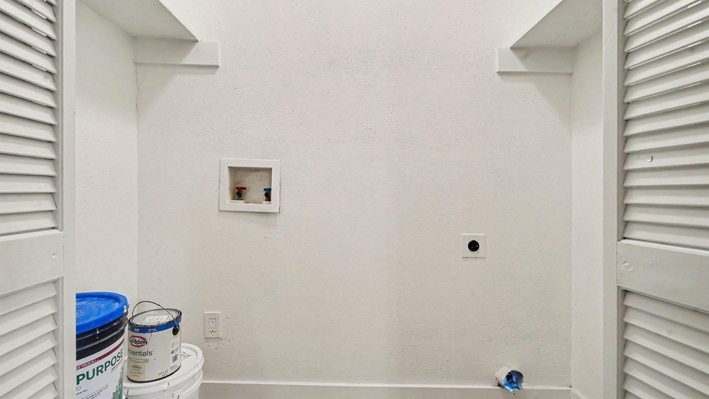654 Ridge Drive - Photo 15
