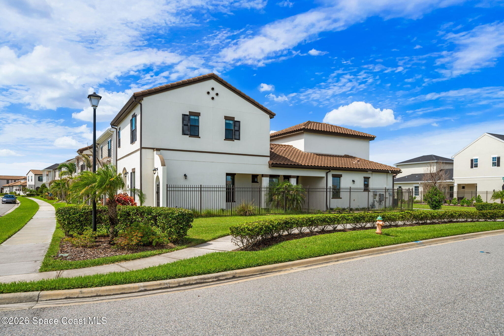 8008 Gullen Drive - Photo 32