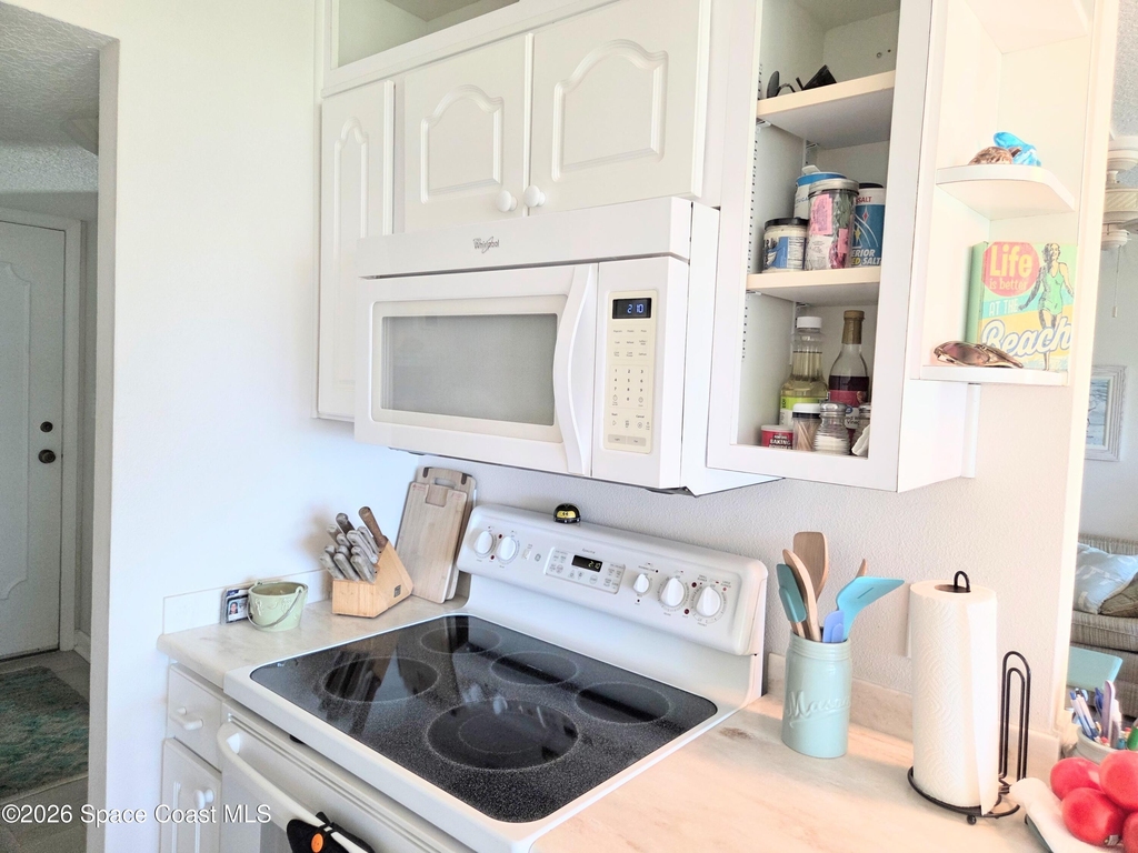 4700 Ocean Beach Boulevard - Photo 10
