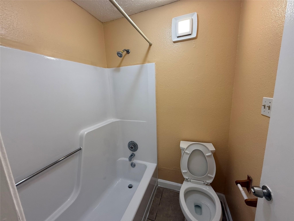 12526 Tambourine Drive - Photo 4