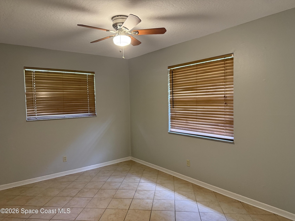 2009 Renee Place - Photo 5
