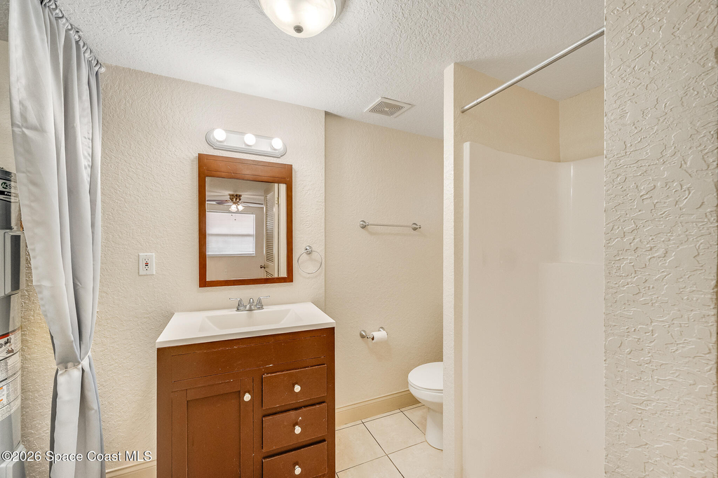 2512 Sarno Road - Photo 13