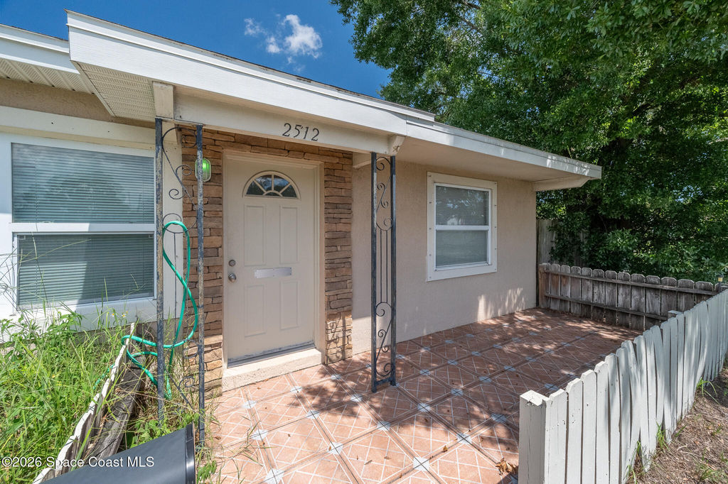 2512 Sarno Road - Photo 3