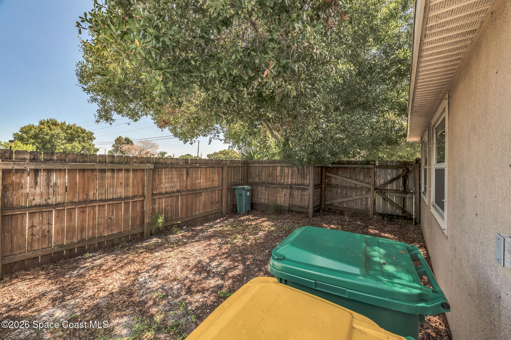 2512 Sarno Road - Photo 22