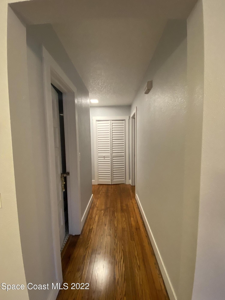 1136 Indian River Avenue - Photo 6