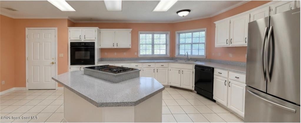 502 Seagull Drive - Photo 2