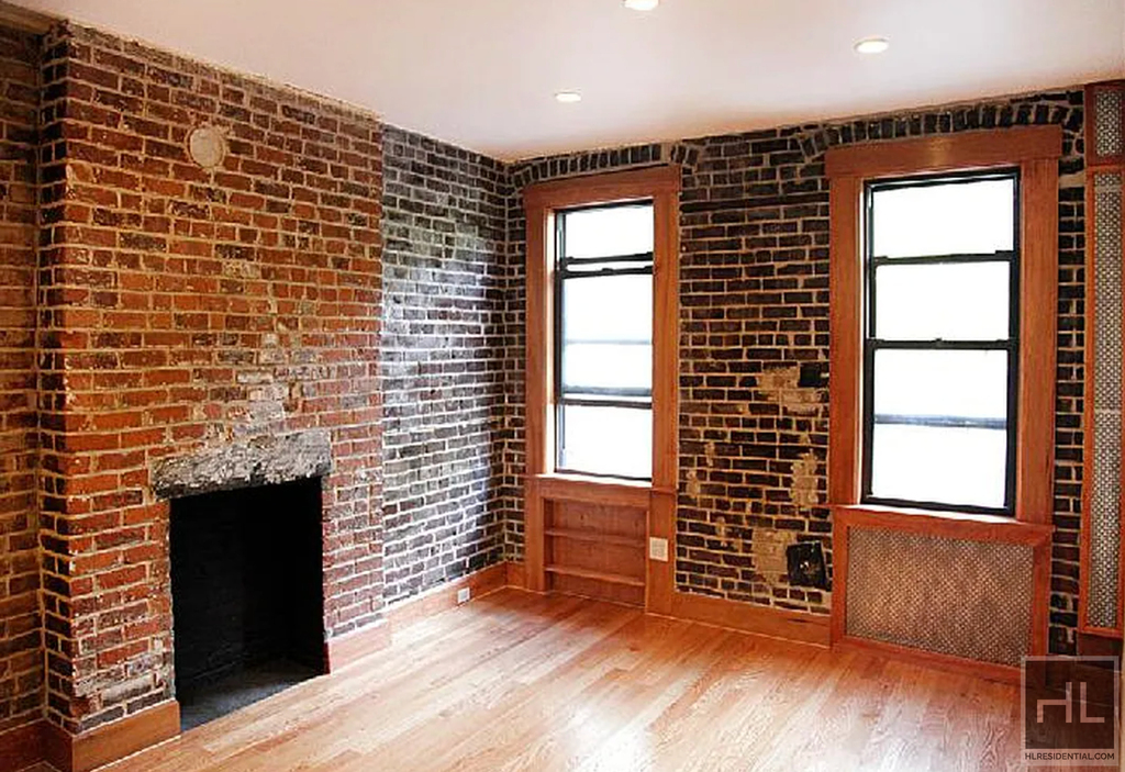 East 3 Street - Photo 1