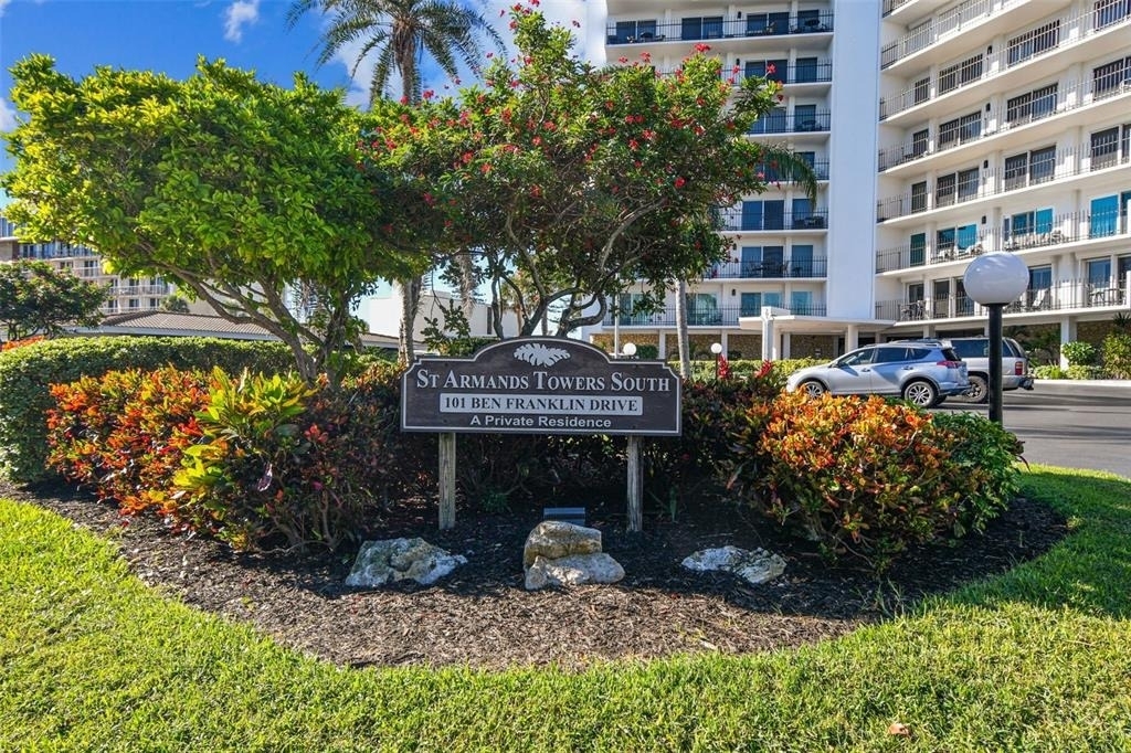 101 Benjamin Franklin Drive - Photo 3