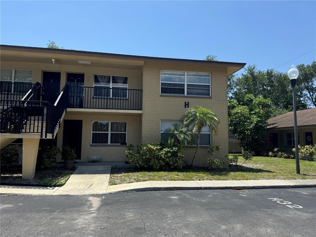 2501 Harn Boulevard - Photo 0