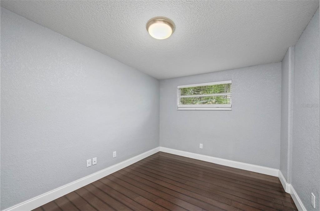 1520 S Church Avenue - Photo 25