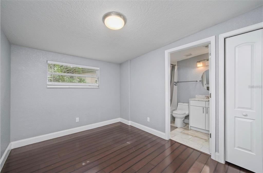 1520 S Church Avenue - Photo 23