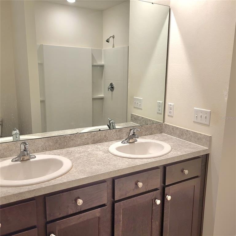 10836 Trailing Vine Drive - Photo 8
