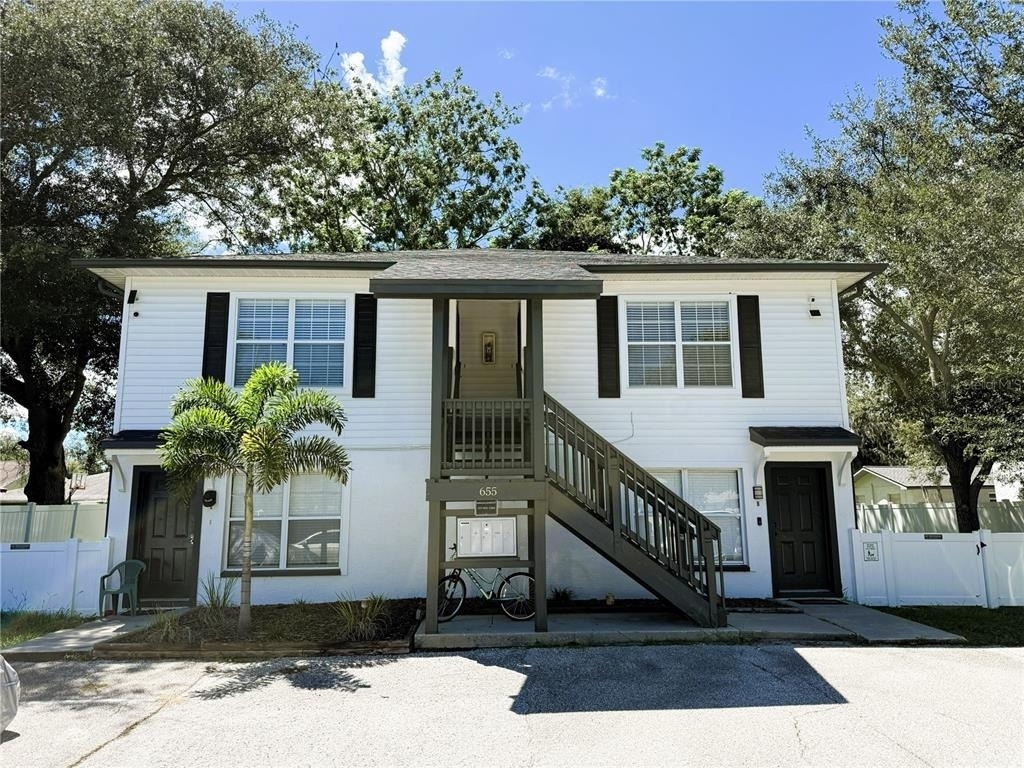 655 3rd Avenue N - Photo 0