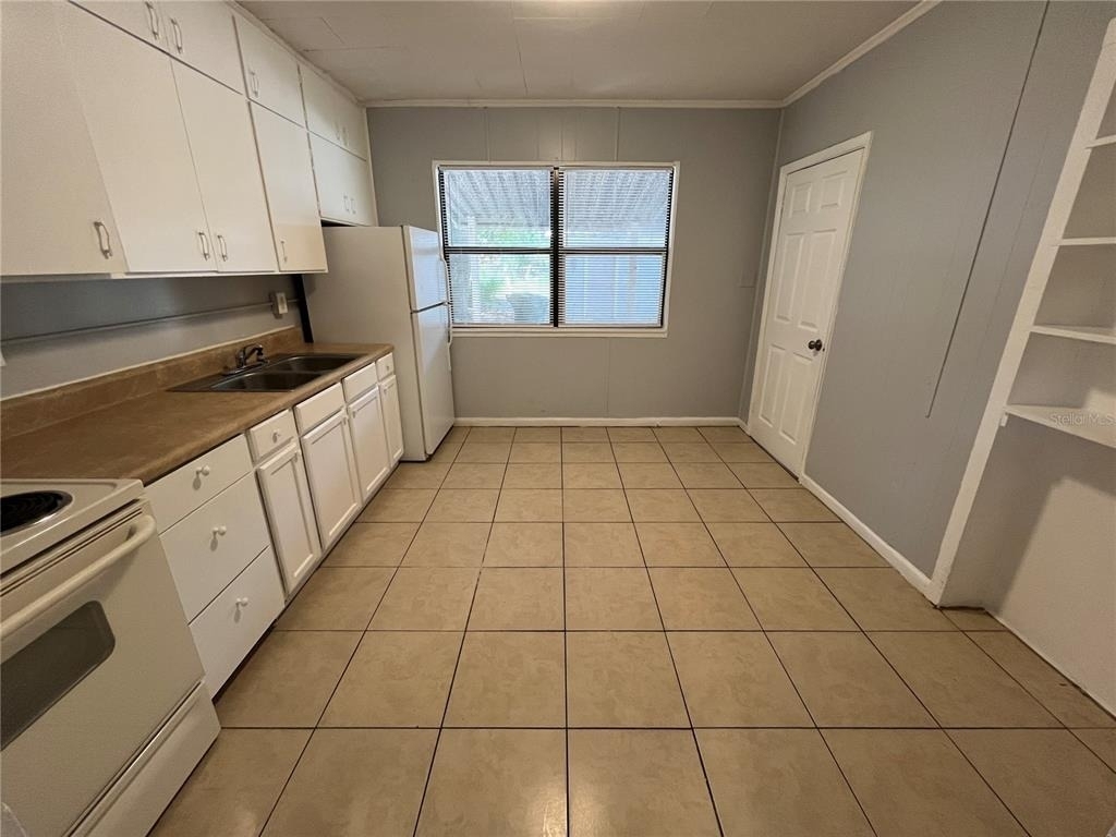 1311 5th Street Ne - Photo 8
