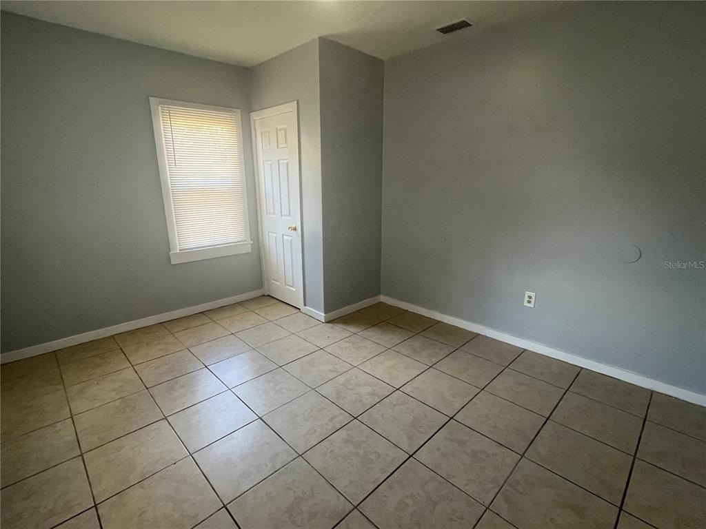 1311 5th Street Ne - Photo 3