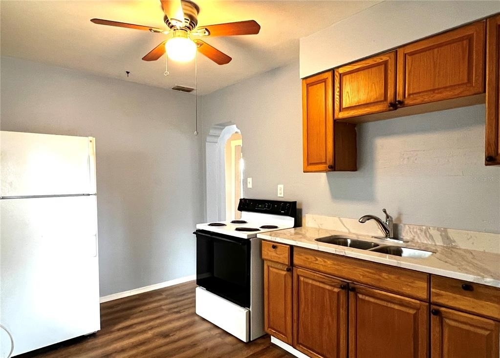 1603 E 29th Avenue - Photo 11