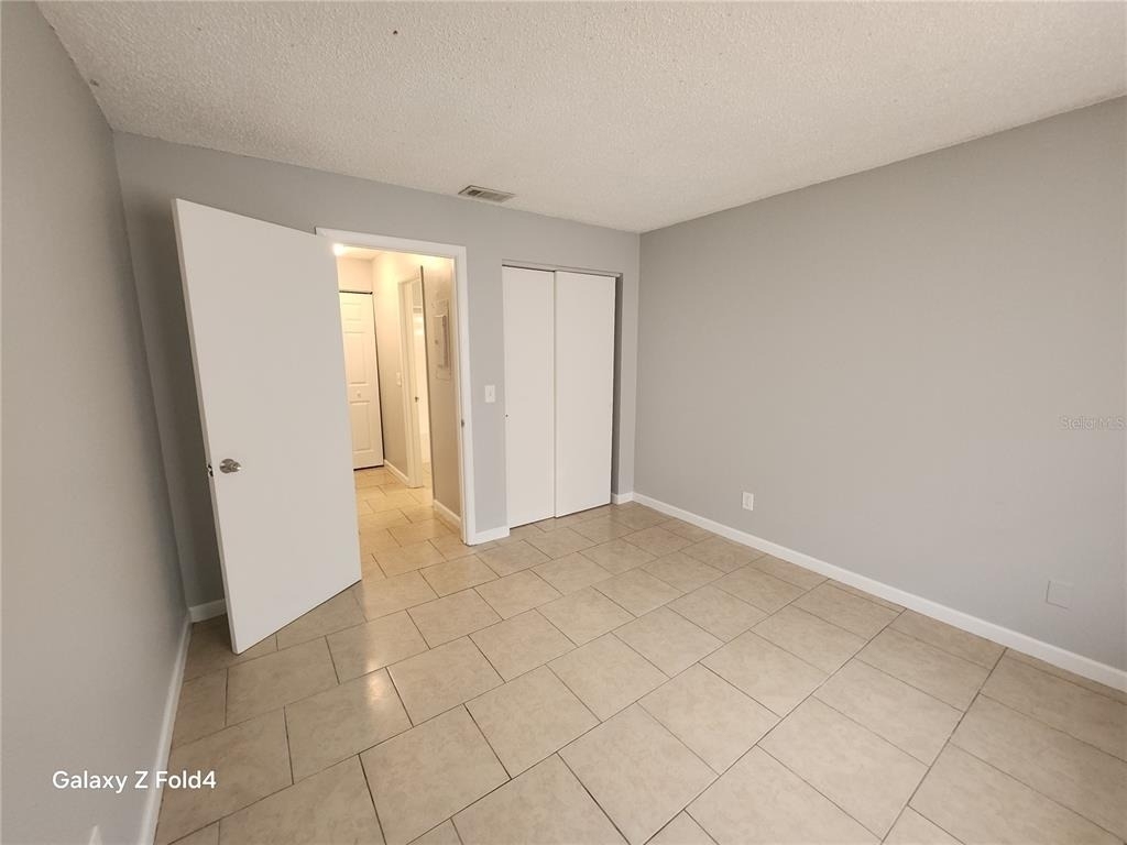 638 Golden Raintree Place - Photo 9