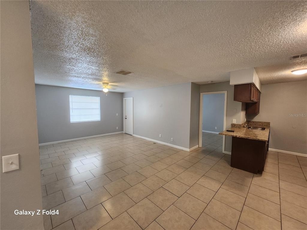 638 Golden Raintree Place - Photo 2