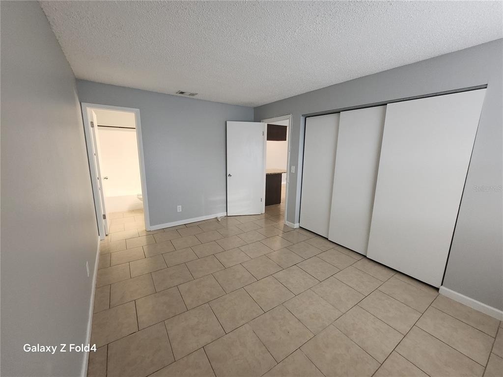638 Golden Raintree Place - Photo 6
