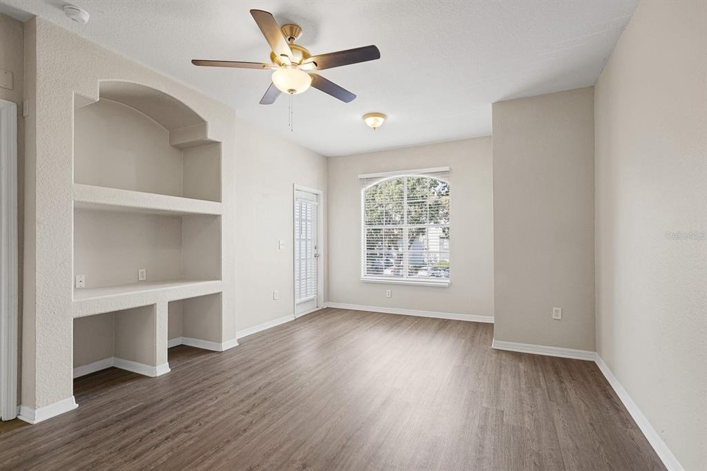 8513 Lucuya Way - Photo 3