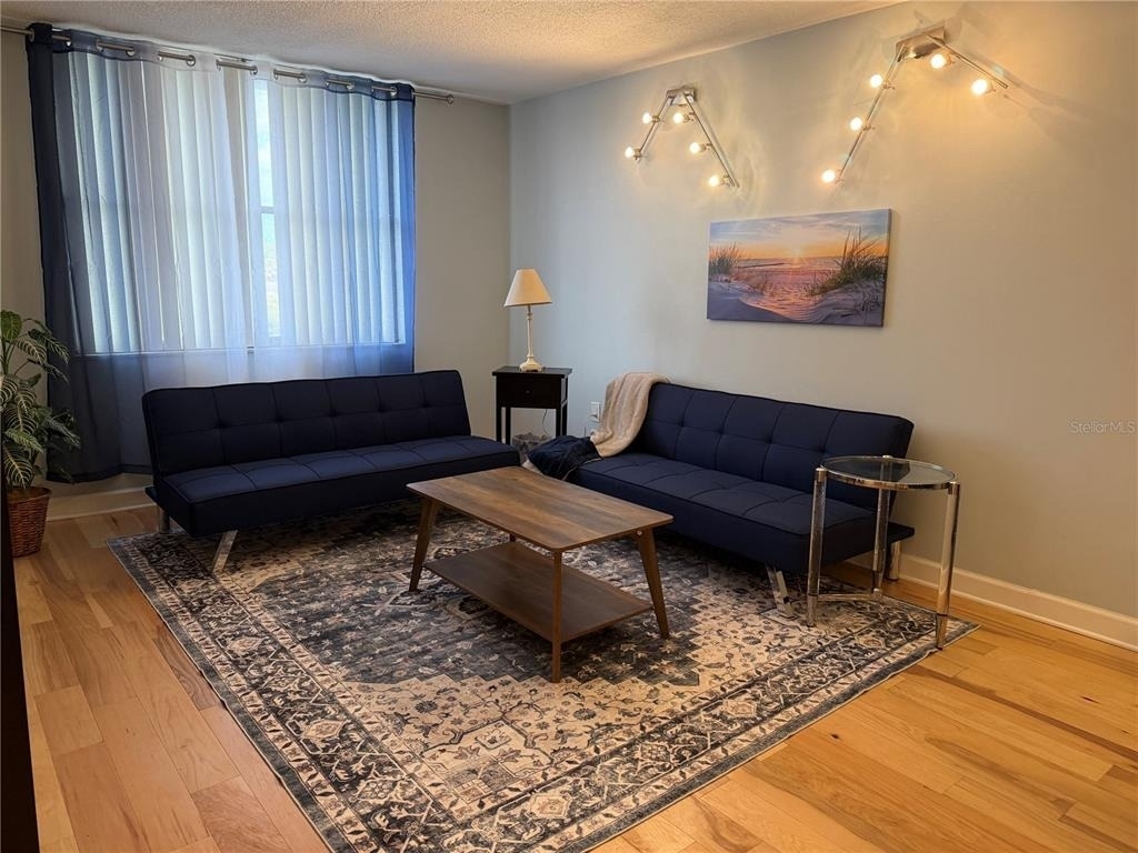 701 S Madison Avenue - Photo 8